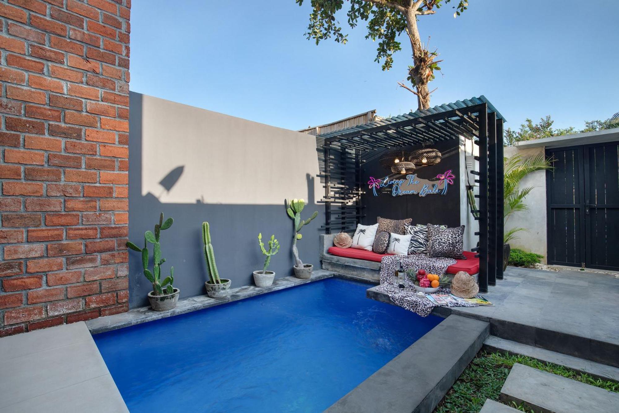 Mertanadi Loft Style M2 Seminyak (Bali)